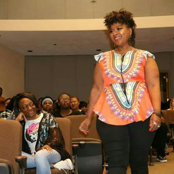 Lovely Sleeveless Dashiki Peplum Blouse - Picture 1 of 4